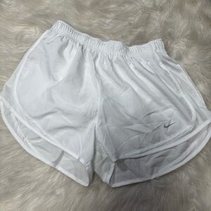 Nike Large Athletic Shorts in White